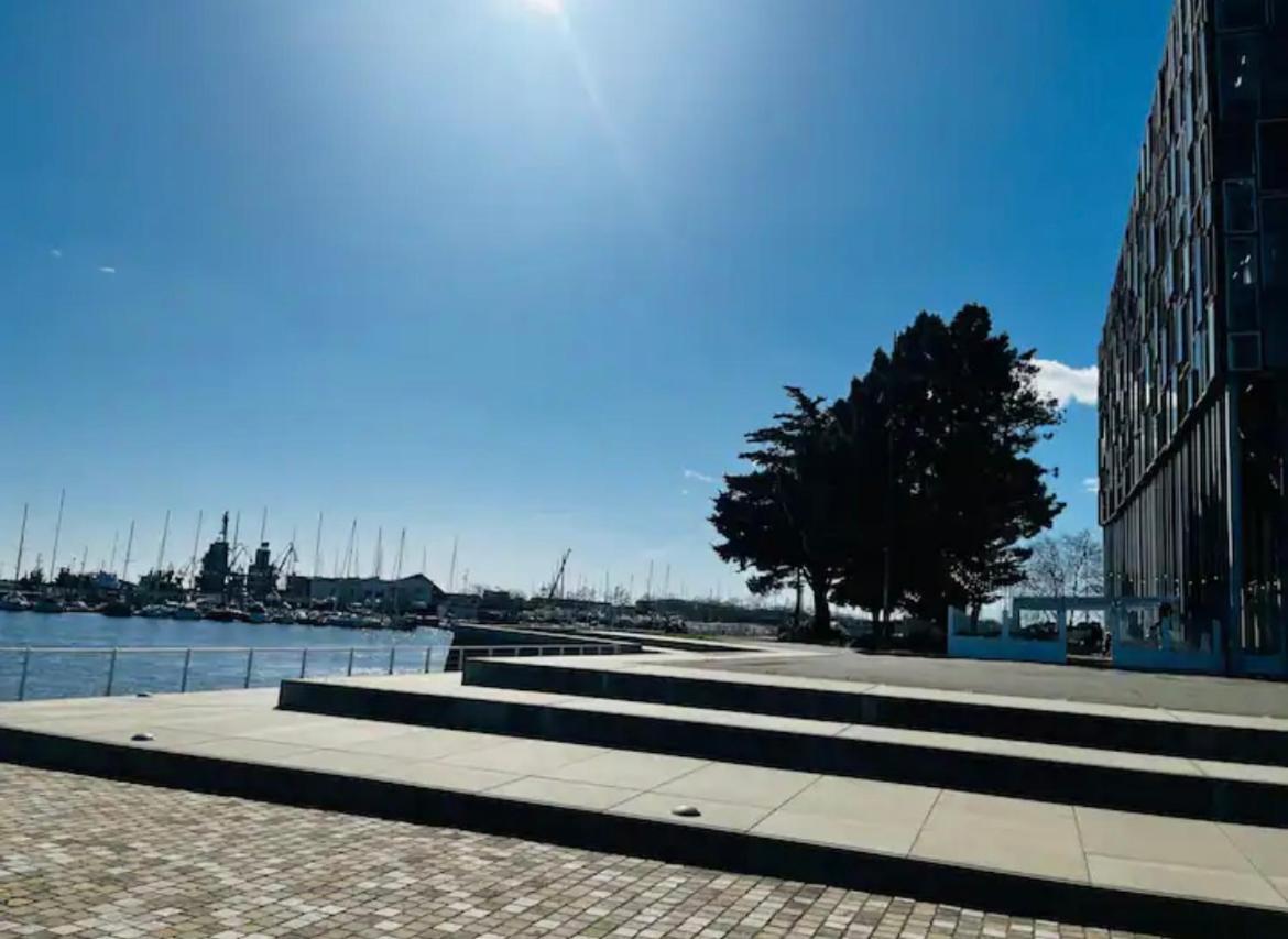 Evasion Dans L'Enclos Du Port Lorient Kültér fotó